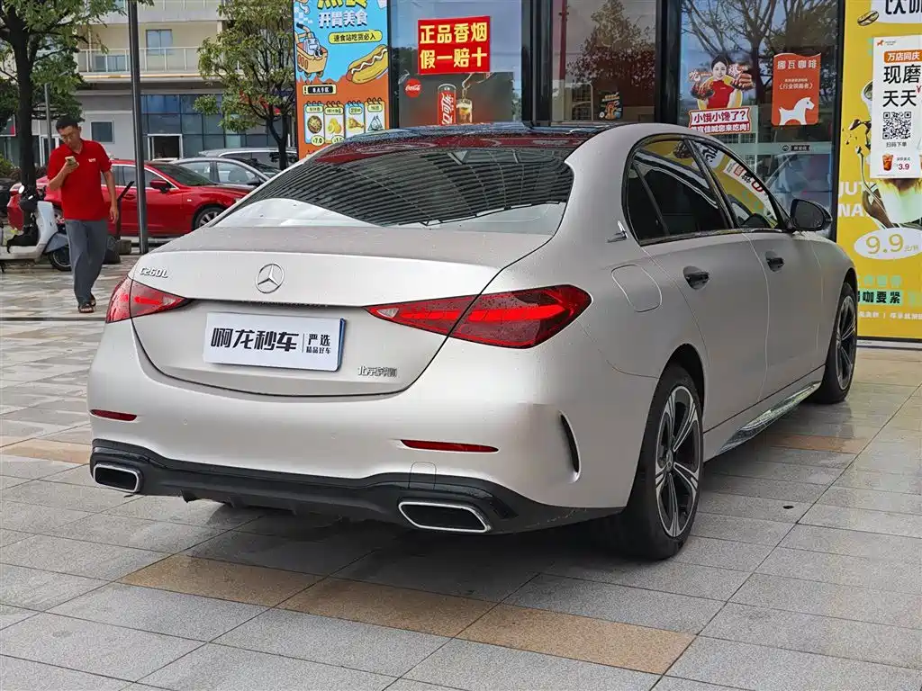 Mercedes-Benz C-Class — миниатюра 9