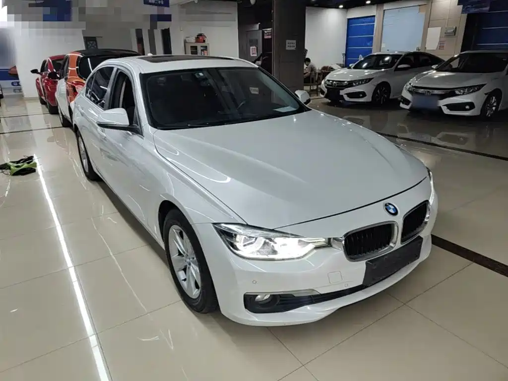 BMW 3 Series — миниатюра 4