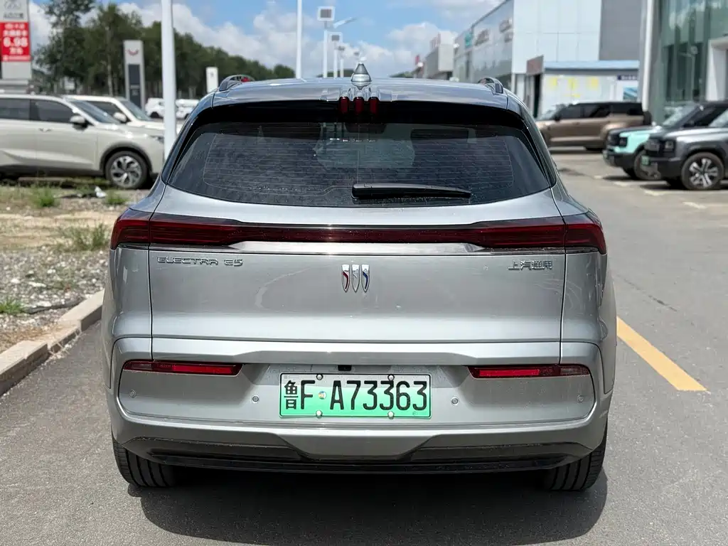 Buick E5 — миниатюра 5