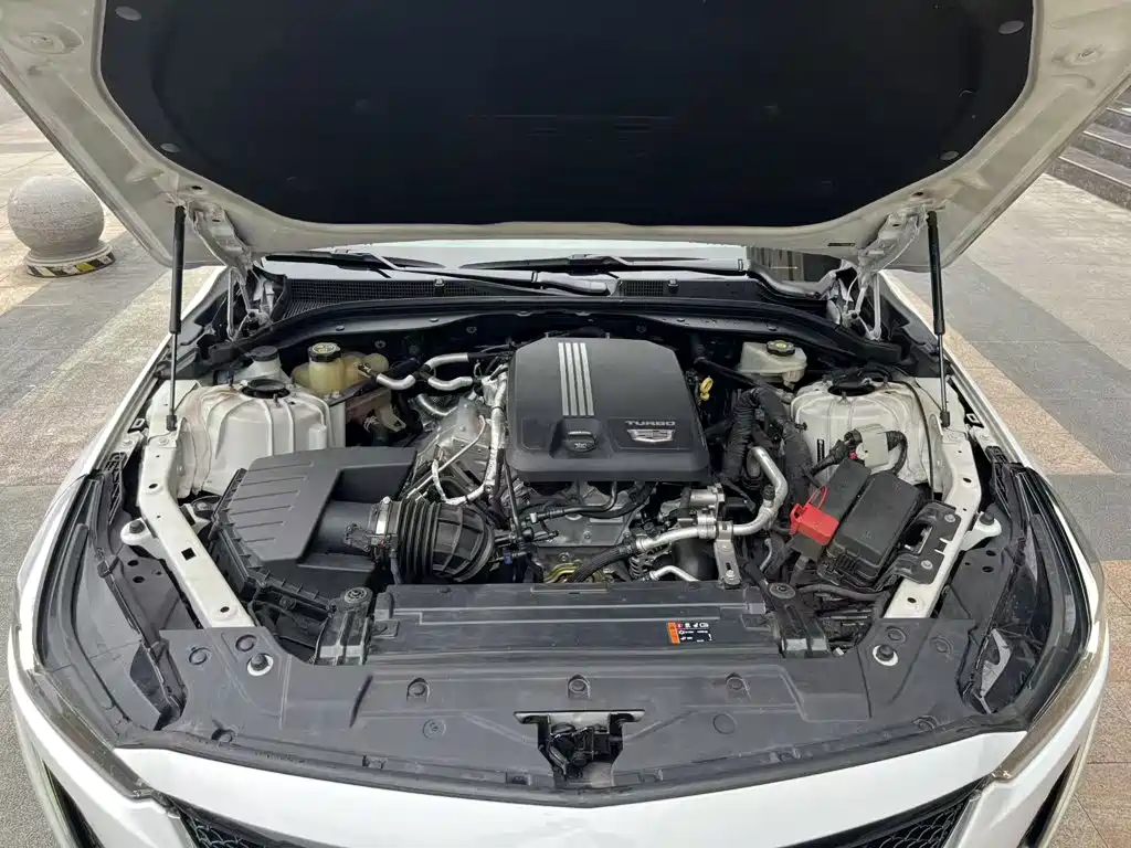 Cadillac CT5 — миниатюра 15