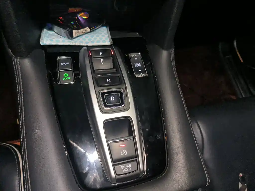 Honda UR-V — миниатюра 10