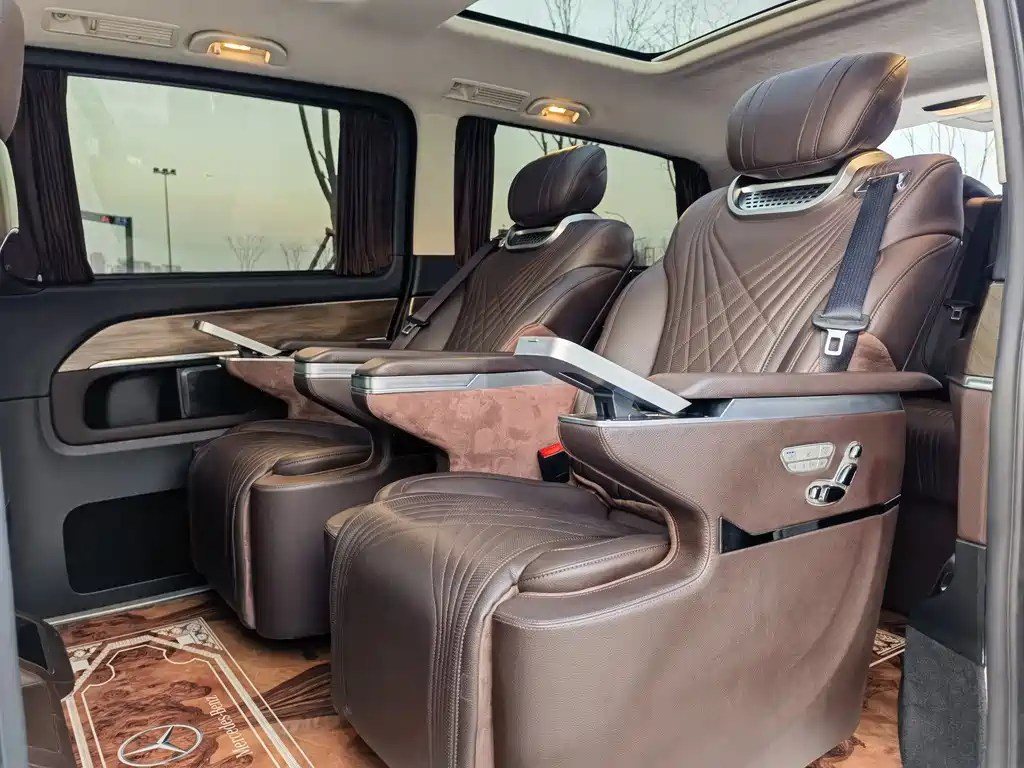 MERCEDES-BENZ V CLASS