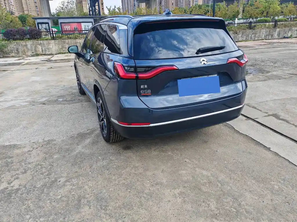 NIO NIO ES8