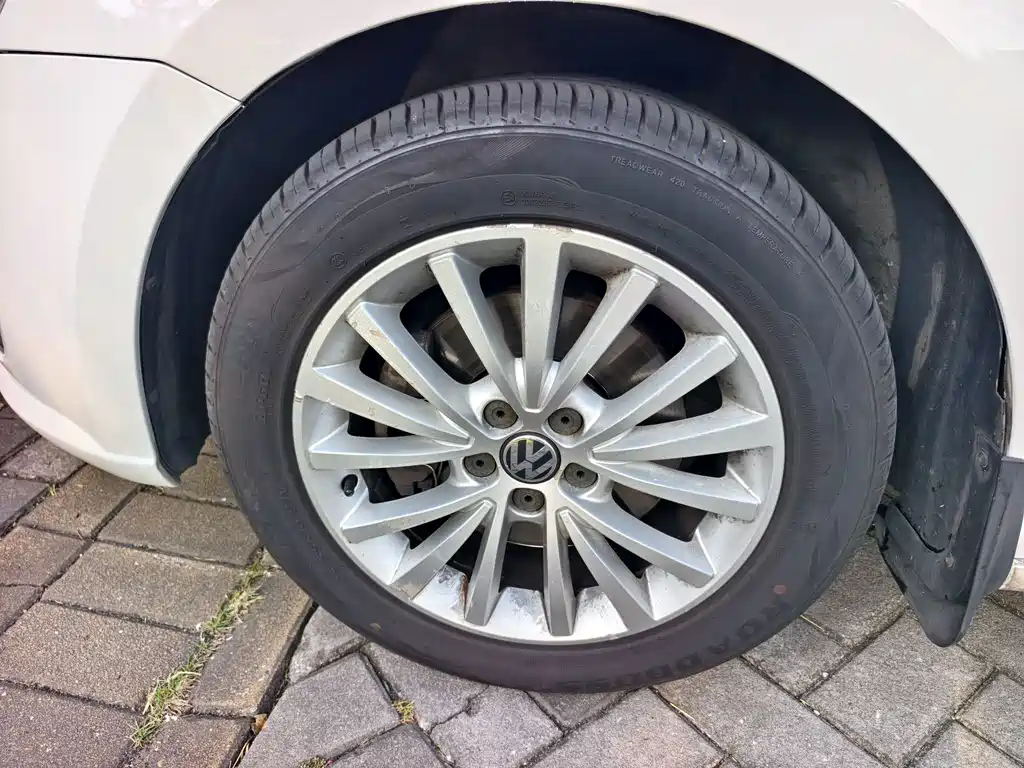 Volkswagen Lavida — миниатюра 16