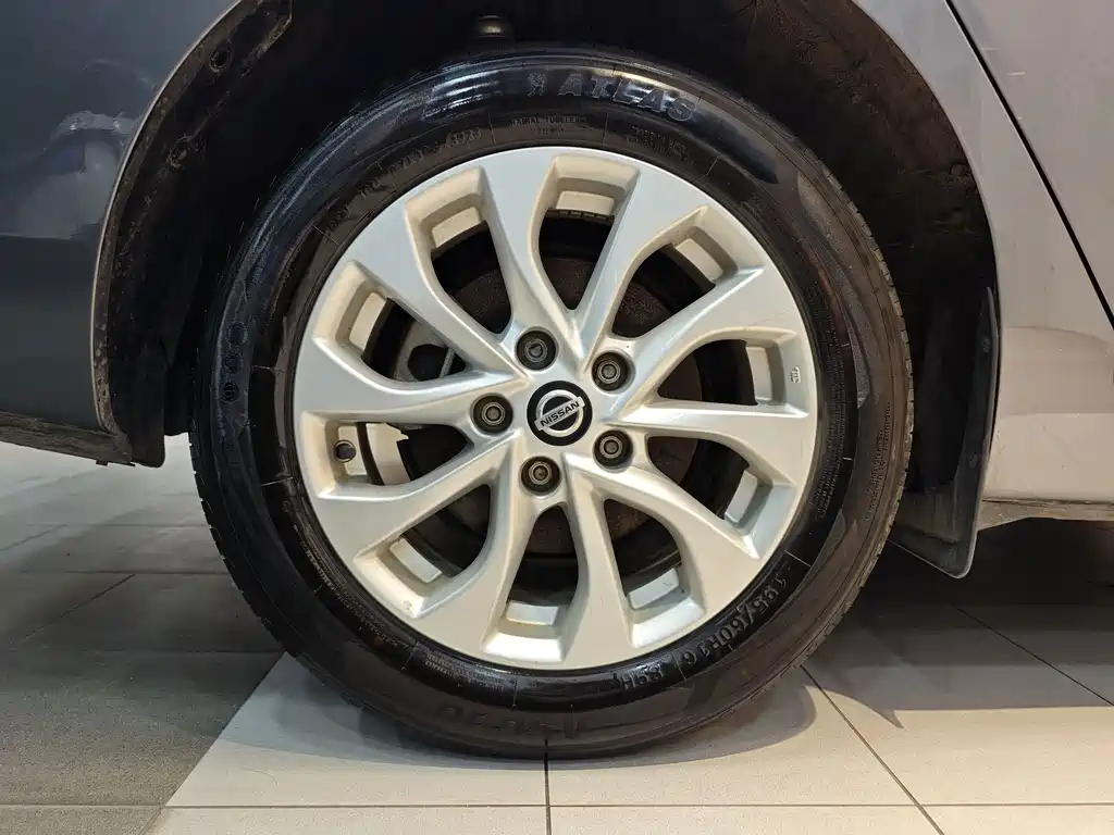 Nissan Sylphy — миниатюра 30