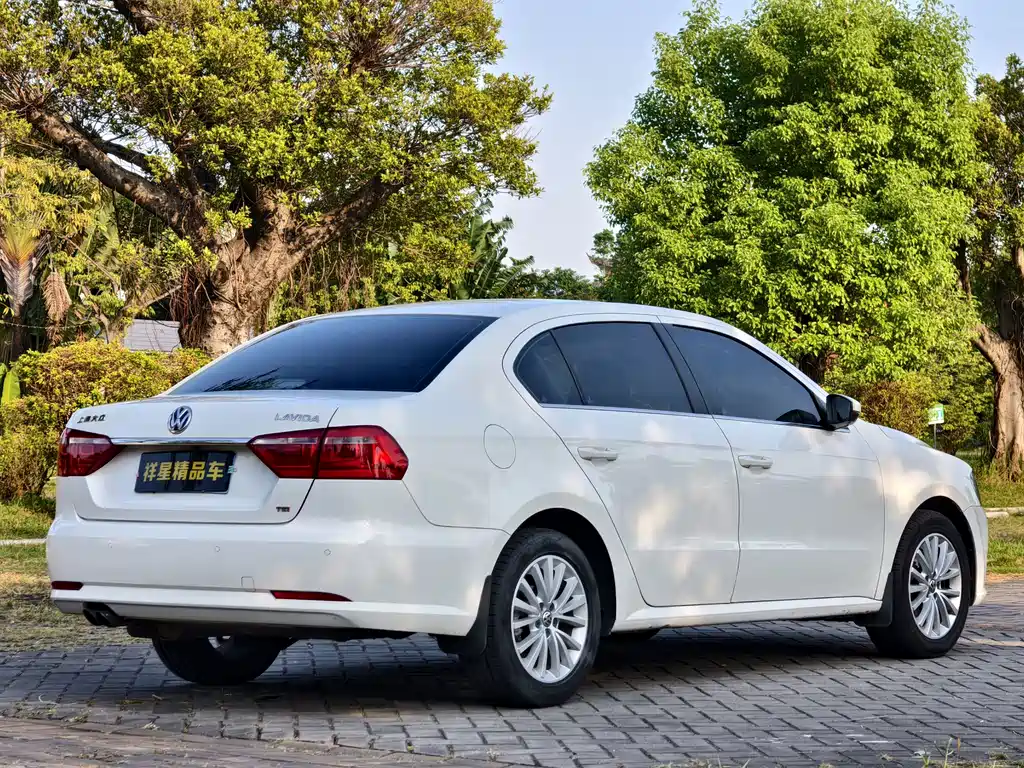 Volkswagen Lavida — миниатюра 12