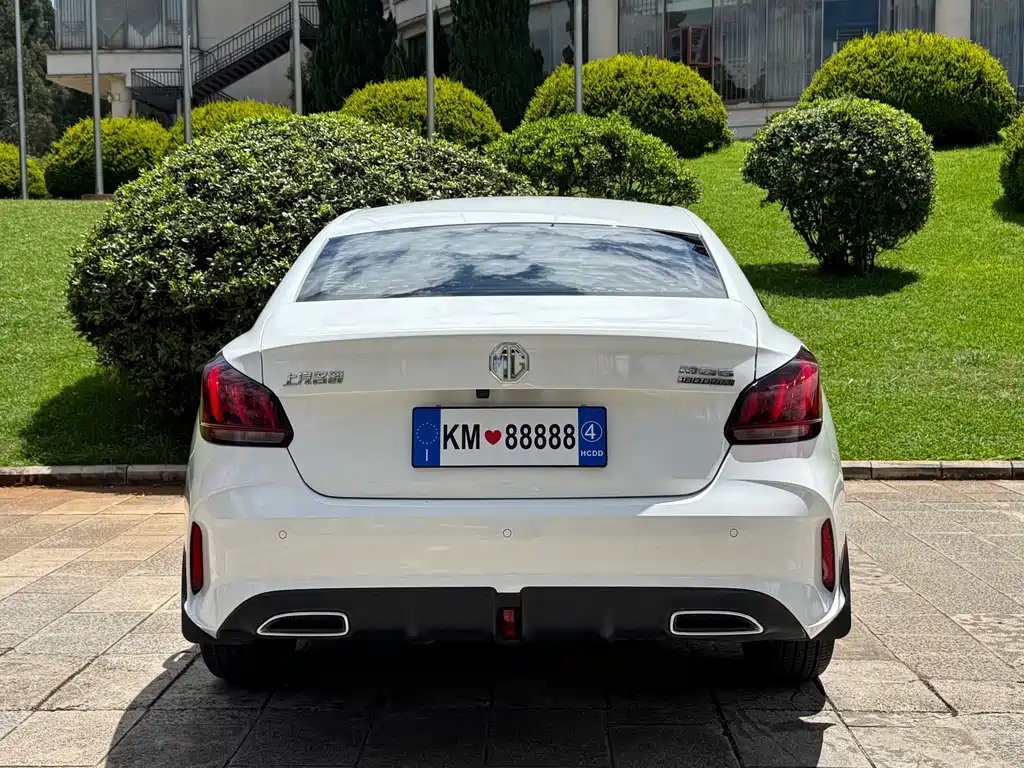 MG MG5 — миниатюра 5
