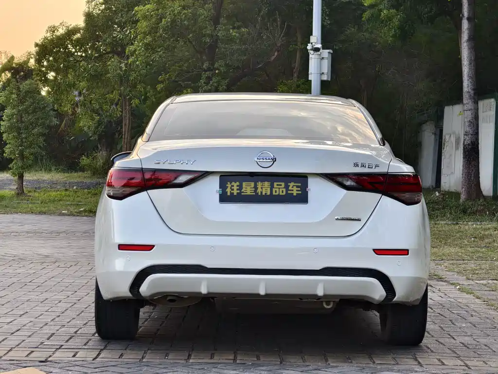 Nissan Sylphy — миниатюра 11