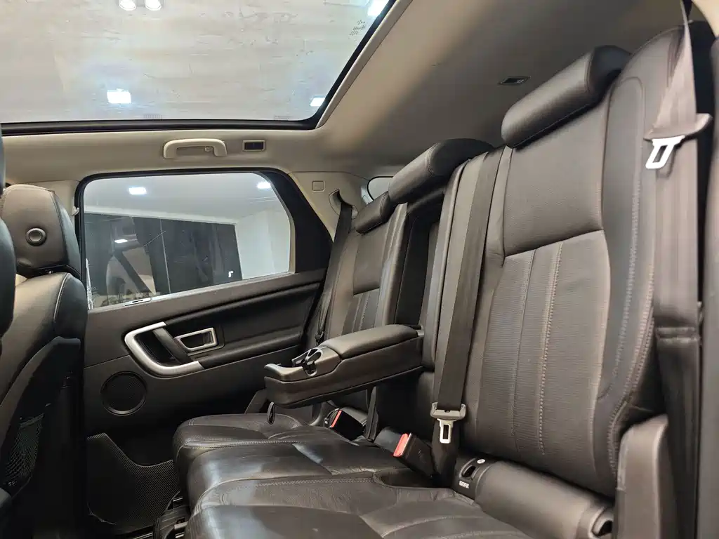 Land Rover Discovery Sport — миниатюра 22