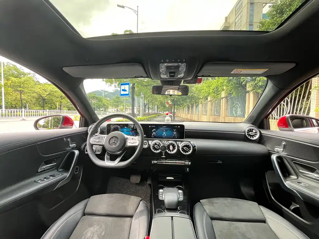 MERCEDES-BENZ A CLASS