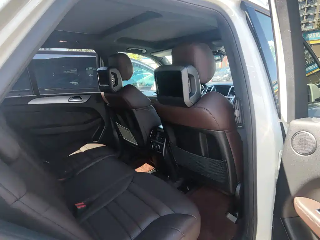 Mercedes-Benz M-Class AMG — миниатюра 15