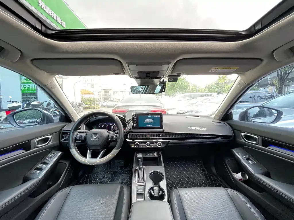 Honda Integra — миниатюра 7