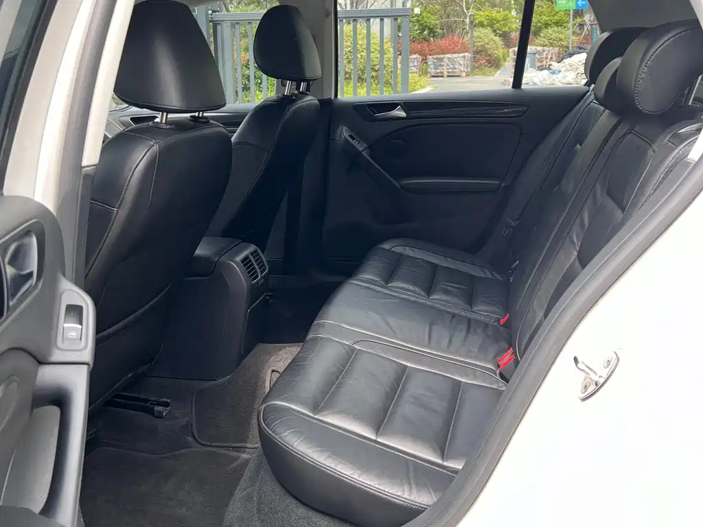 Volkswagen Golf — миниатюра 5