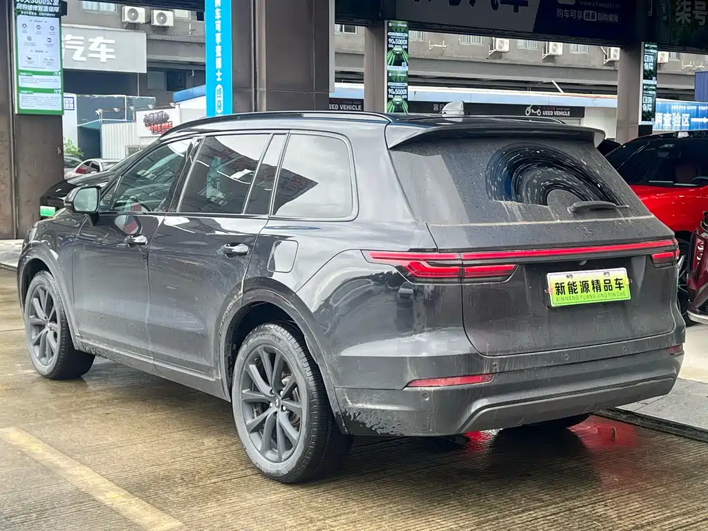 Li Auto ONE 2020 6 мест