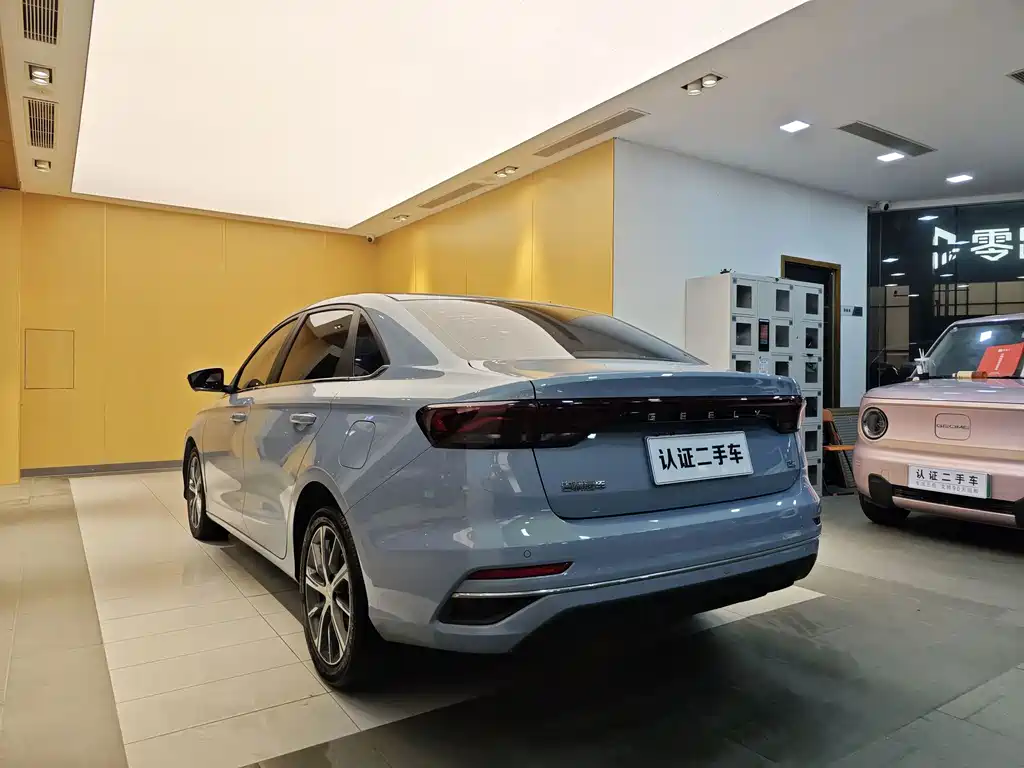 Geely Emgrand — миниатюра 25