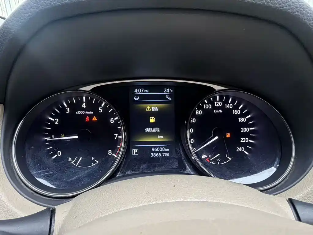 Nissan X-Trail — миниатюра 10