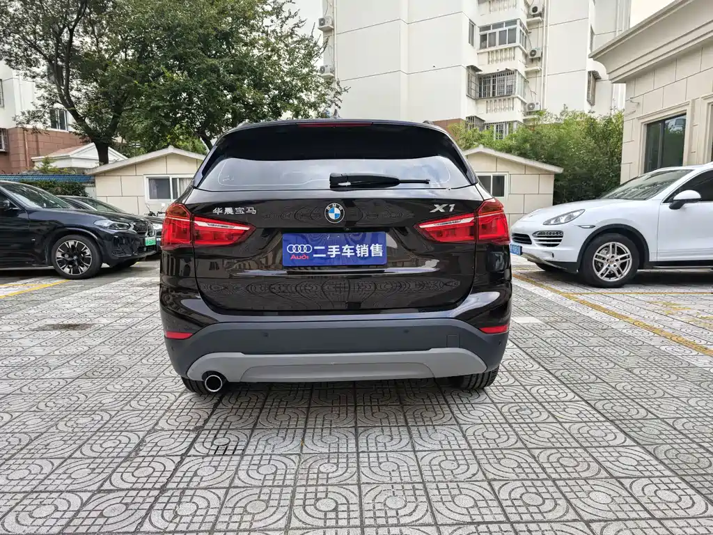 BMW X1 — миниатюра 5
