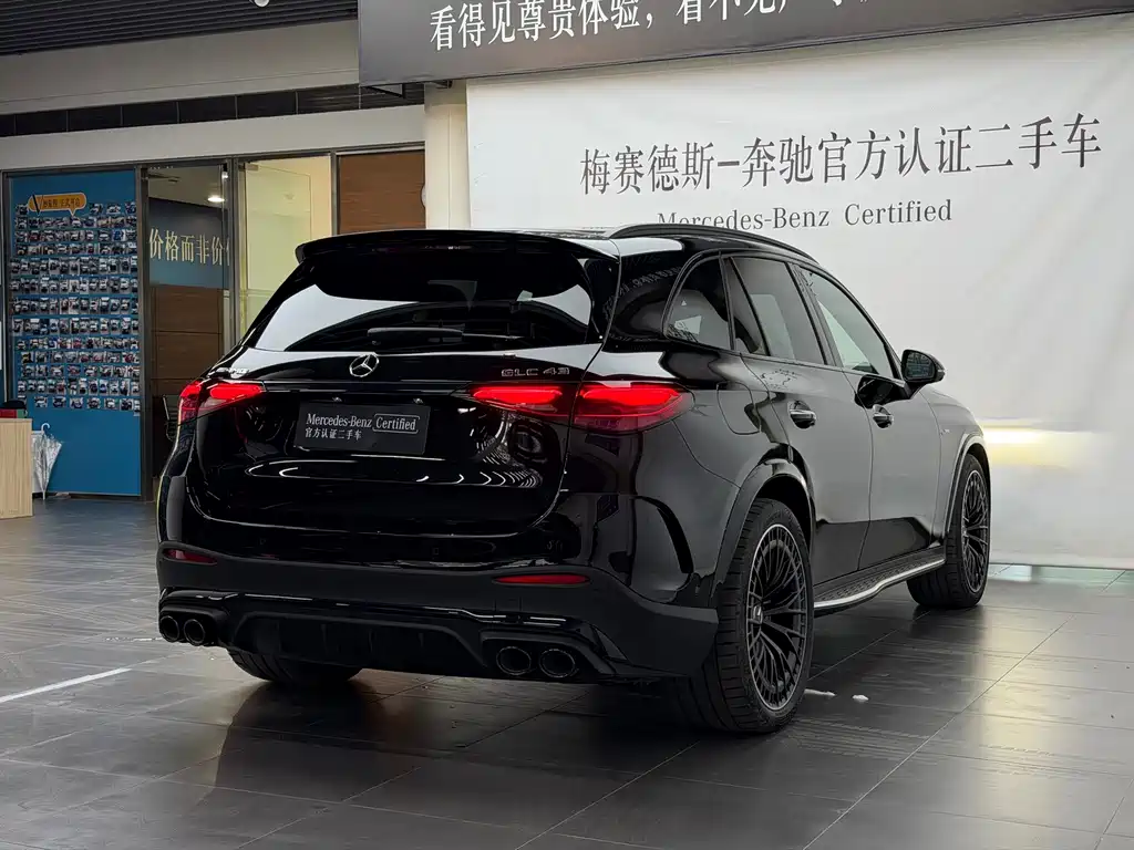 Mercedes-Benz GLC AMG — миниатюра 13