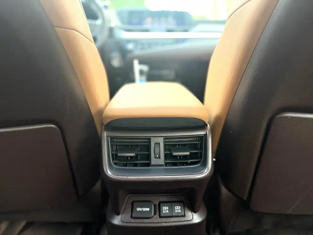 Lexus ES — миниатюра 10