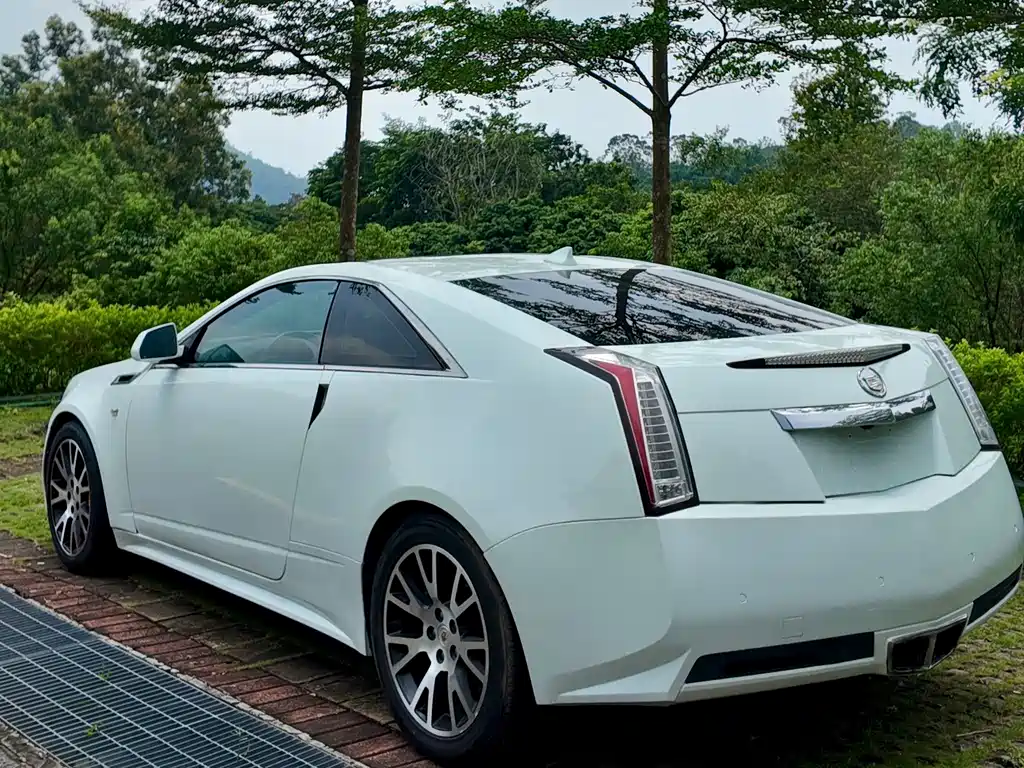 Cadillac CTS — миниатюра 16
