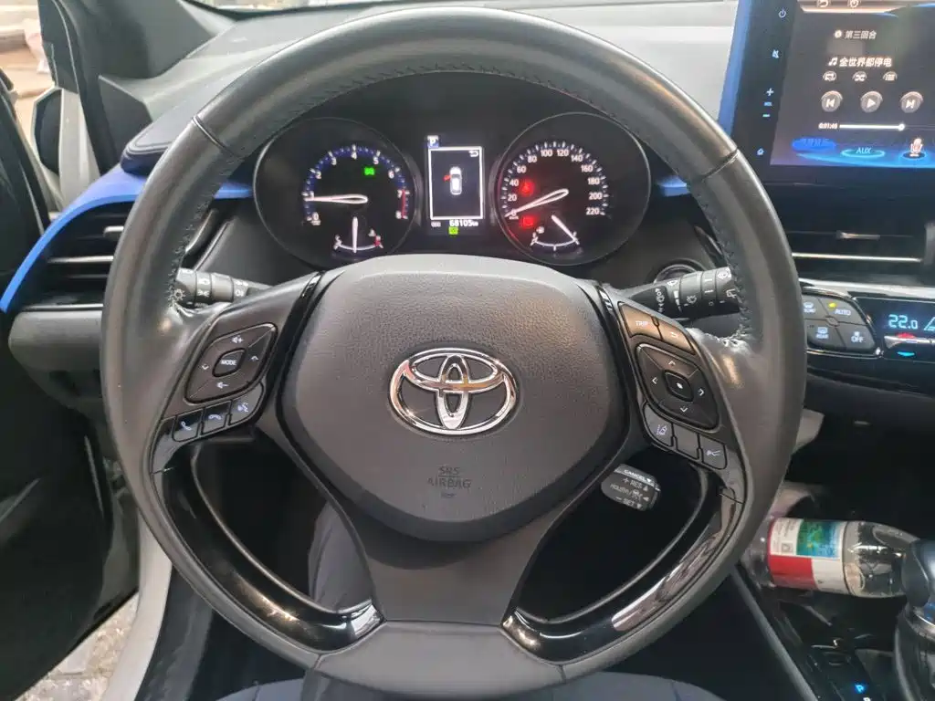 Toyota C-HR — миниатюра 3