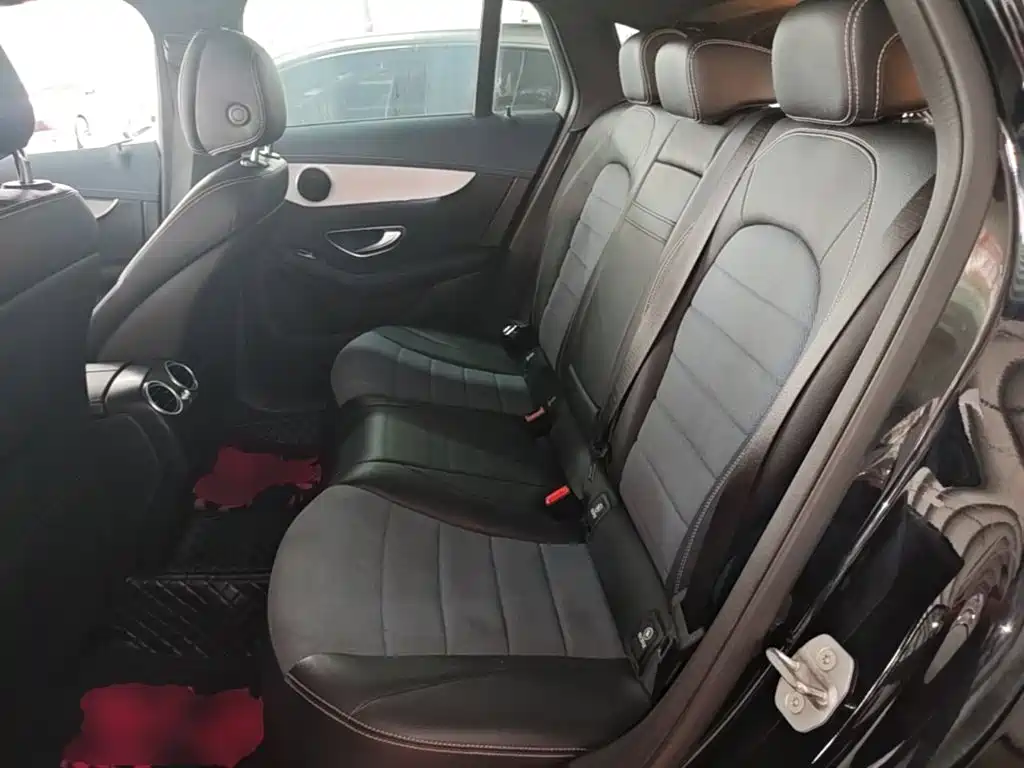 Mercedes-Benz EQC — миниатюра 17