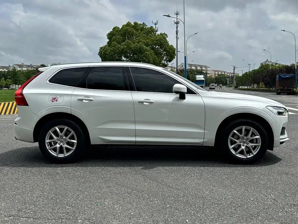 Volvo XC60 2019 T5 VI