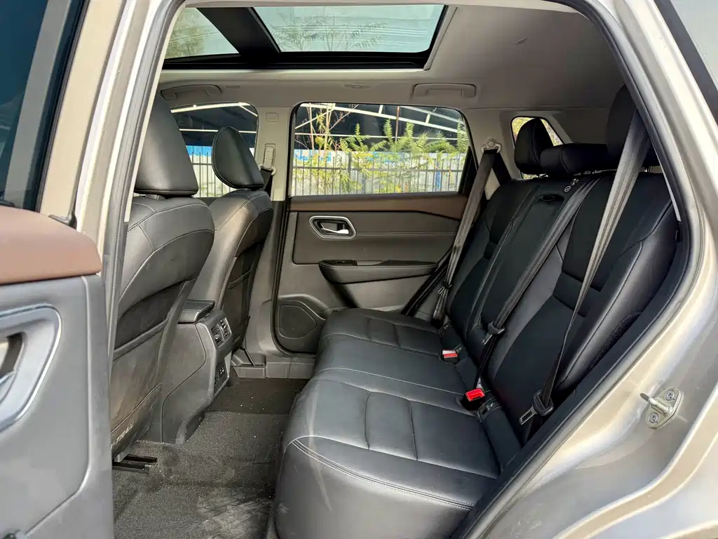 Nissan X-Trail — миниатюра 16