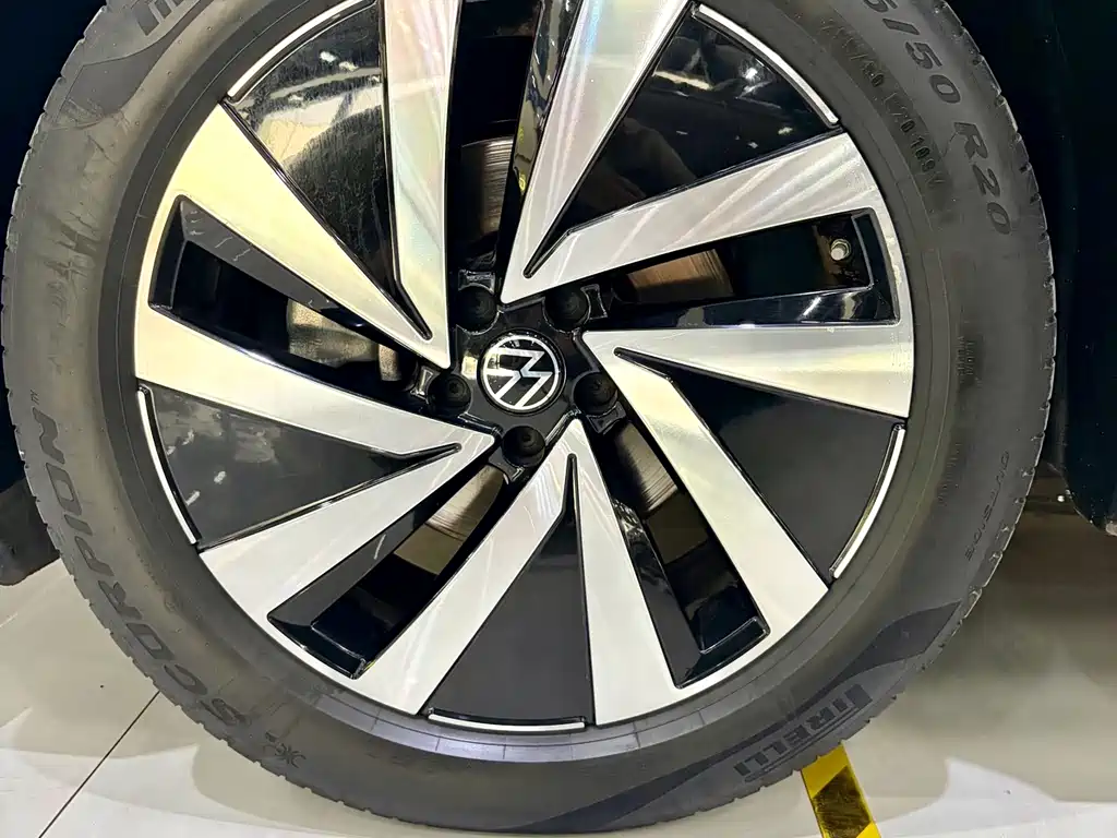 Volkswagen Viloran 2022 380TSI Luxury Pro 7 мест