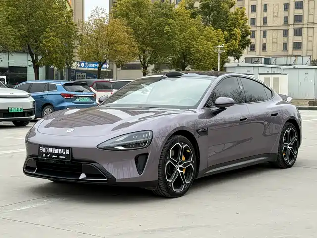 XIAOMI CAR XIAOMI SU7 2024