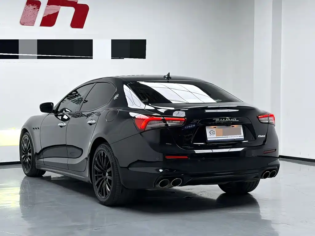 Maserati Ghibli — миниатюра 6