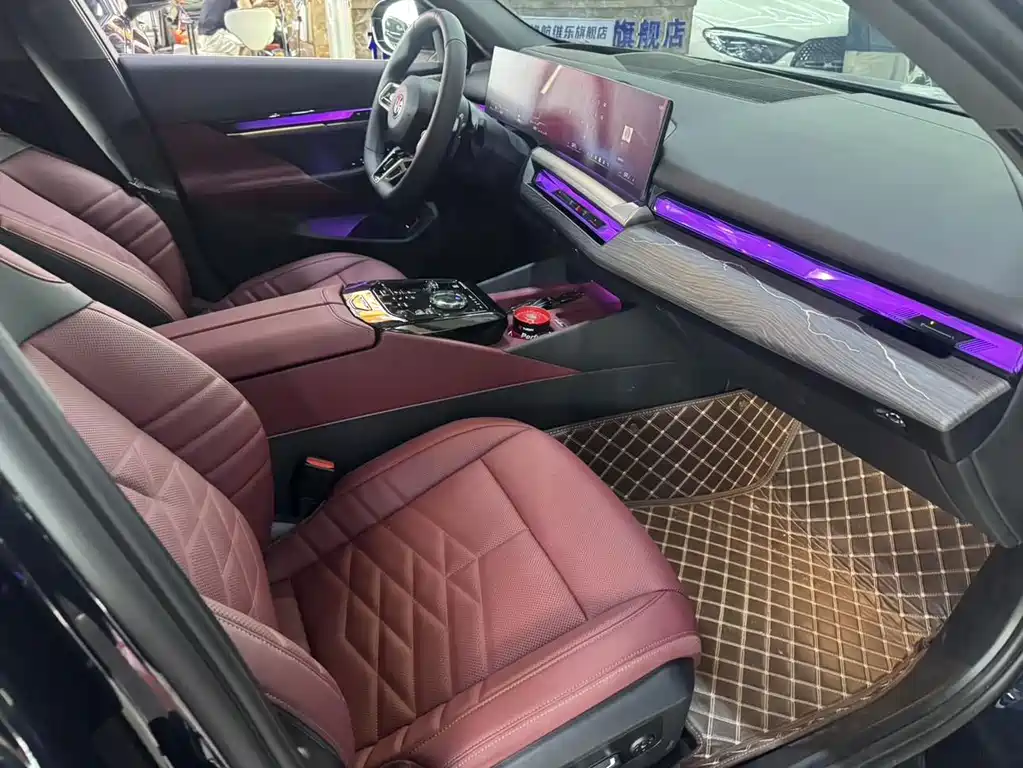 BMW 5 Series — миниатюра 3