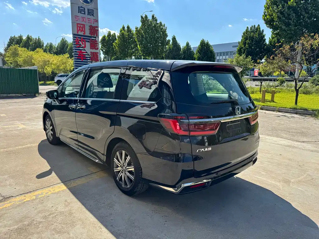 Honda Odyssey — миниатюра 7