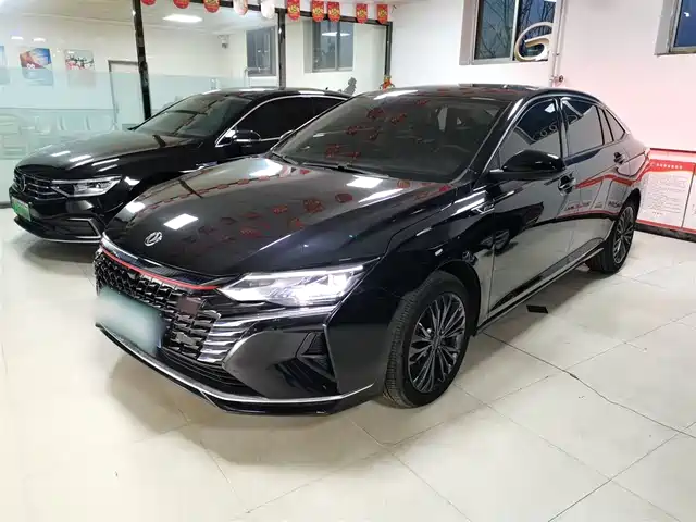 dongfeng yi-hyun-max