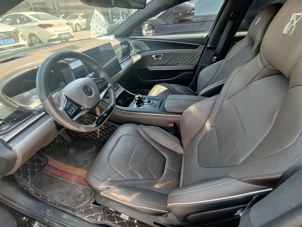 BYD Han — миниатюра 4