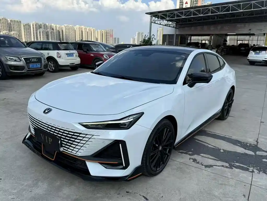 Changan UNI-V — миниатюра 2