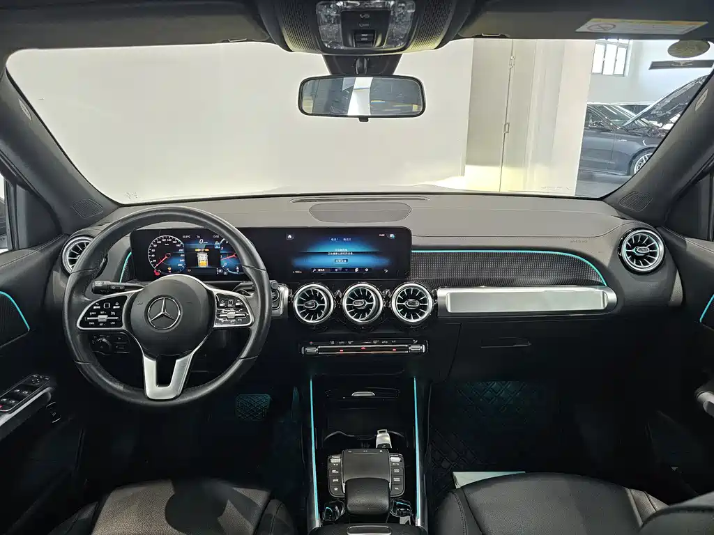 Mercedes-Benz GLB — миниатюра 5