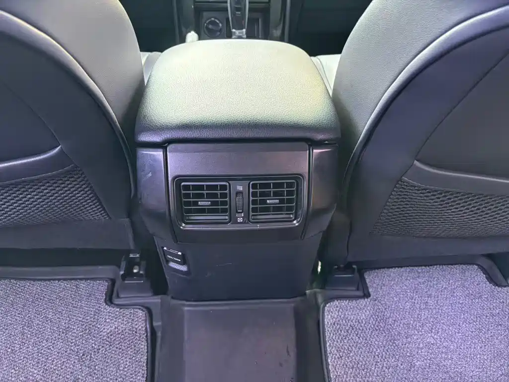 Toyota Prado — миниатюра 17