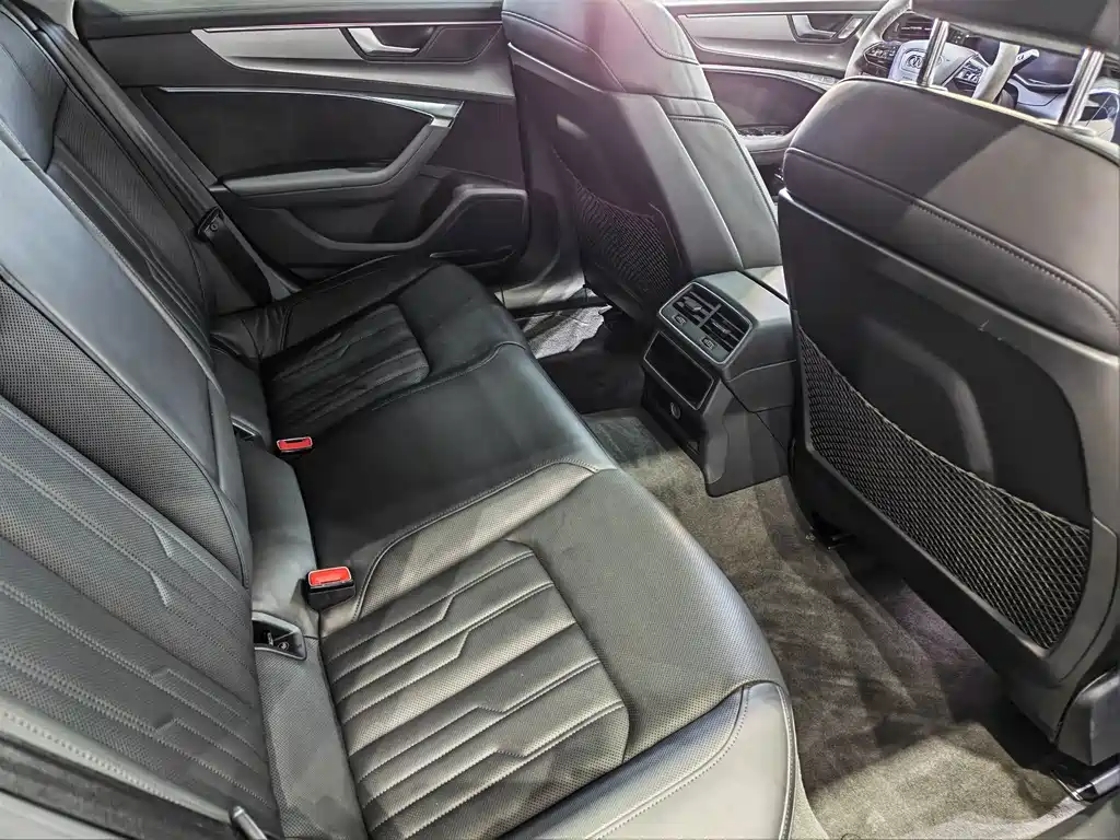 Audi A7 — миниатюра 16