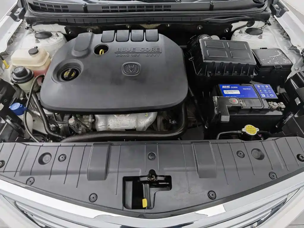 Changan Eado — миниатюра 6