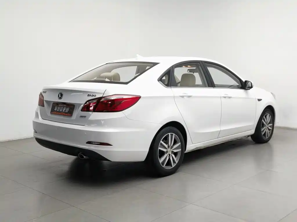 Changan Eado — миниатюра 2