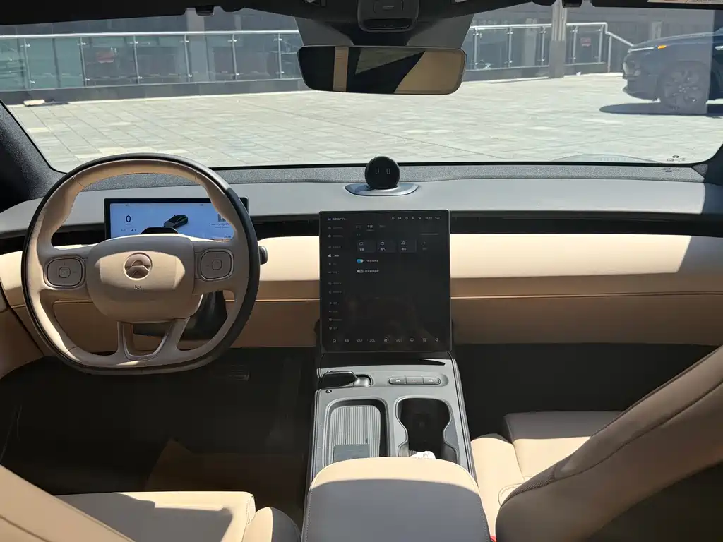 NIO ET5T — миниатюра 6