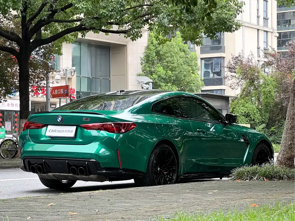 BMW M4 — миниатюра 5
