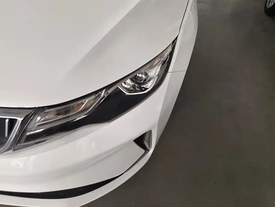 Geely Emgrand GL — миниатюра 5