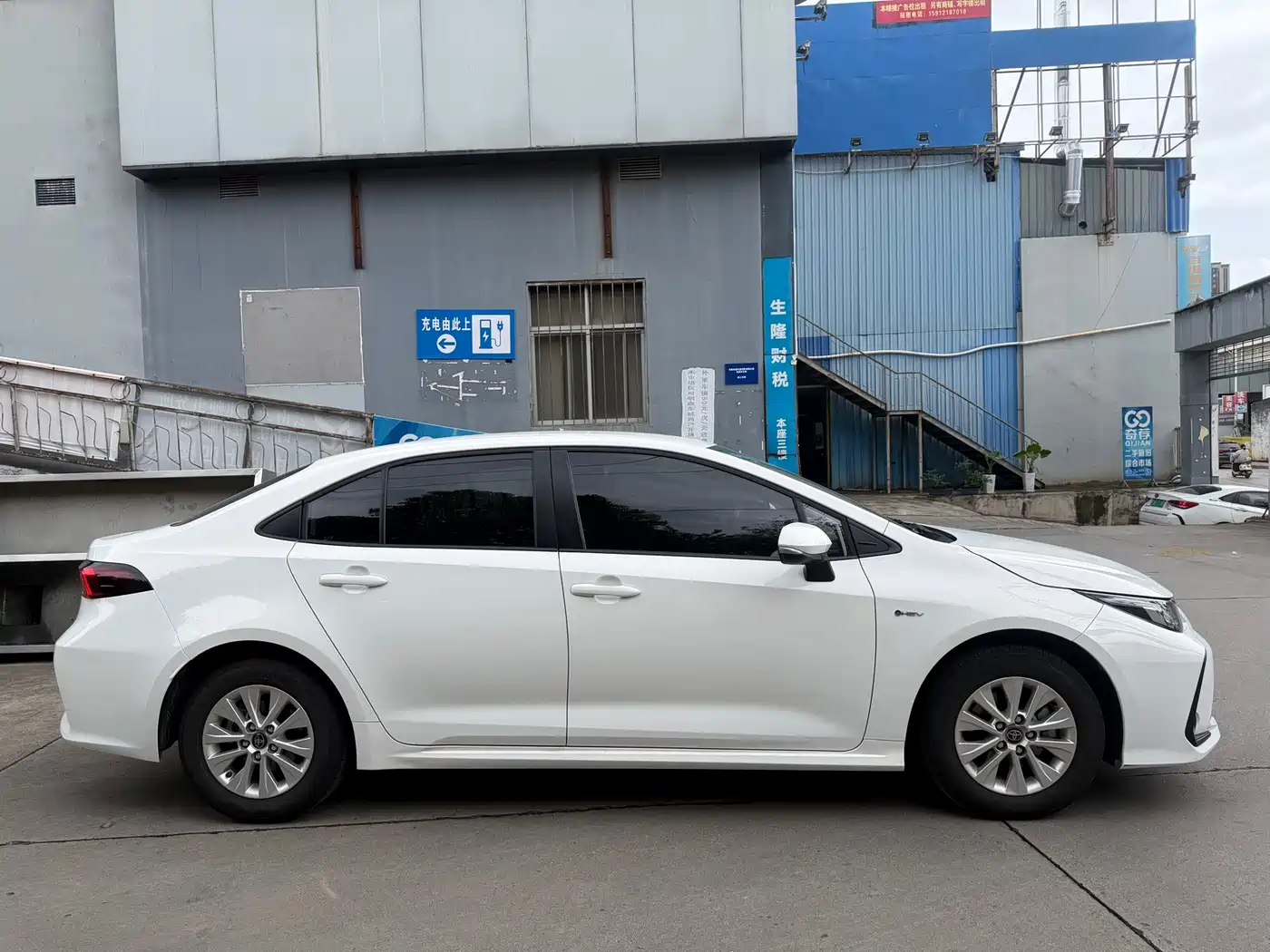 Toyota Corolla id 4654592 из Китая 7