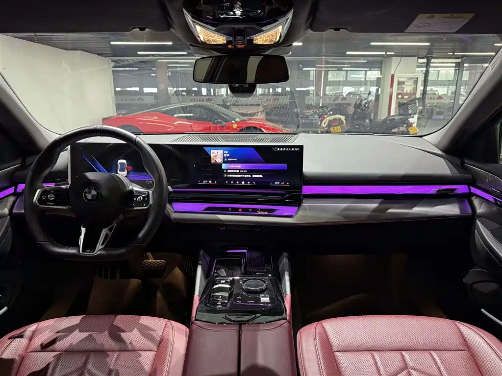 BMW 5 Series — миниатюра 23