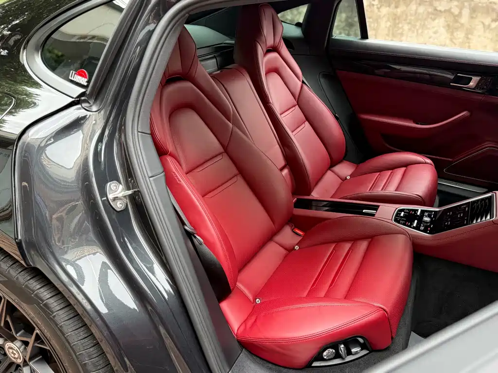 Porsche Panamera — миниатюра 26