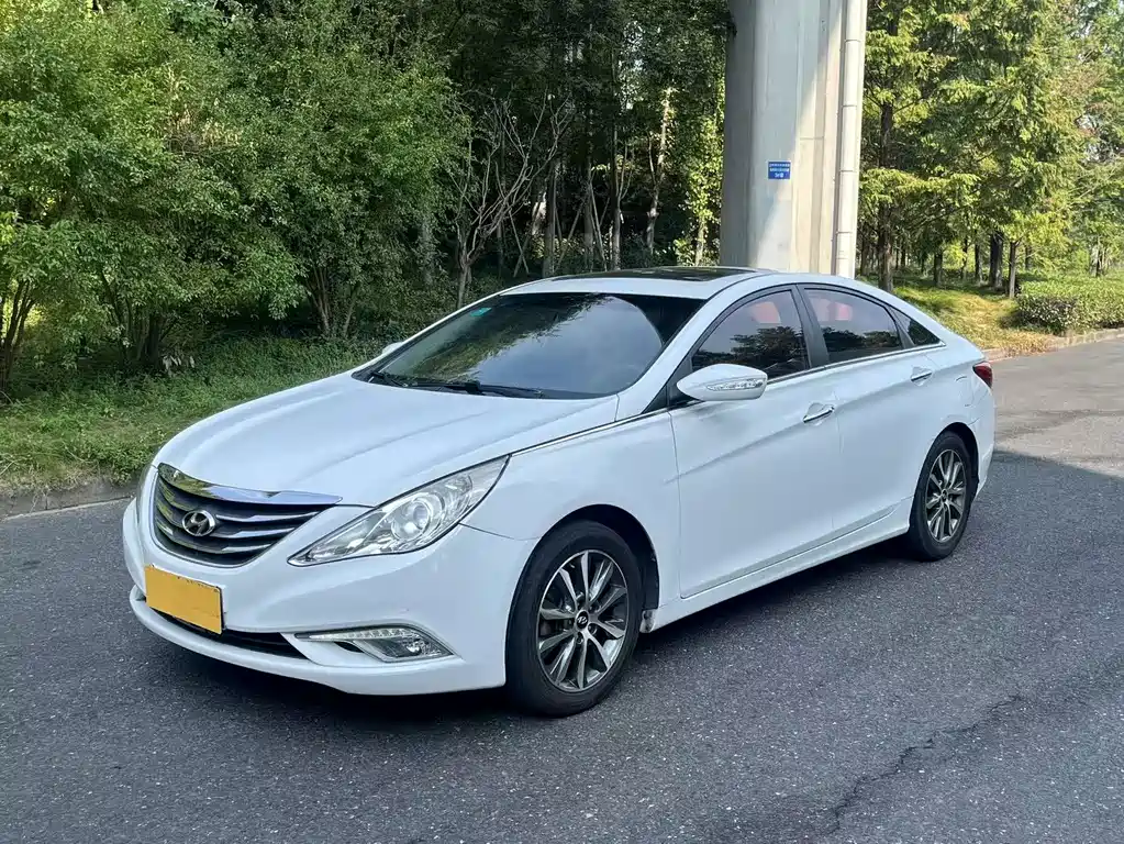 Hyundai Sonata 2013