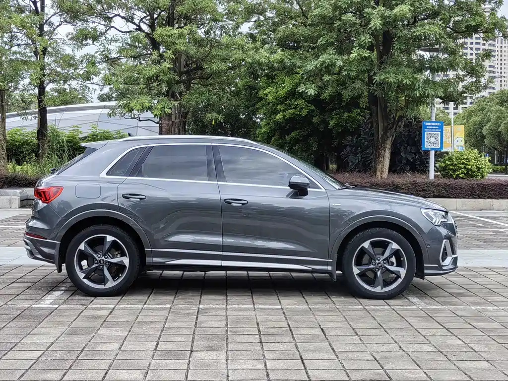 Audi Q3 — миниатюра 4