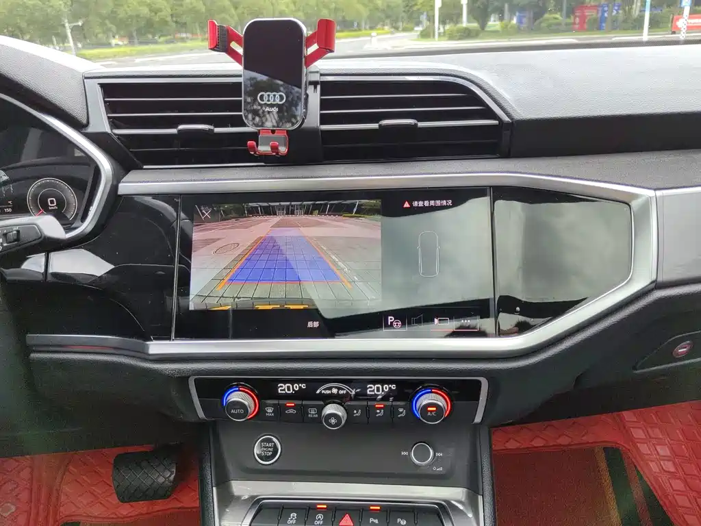 Audi Q3 — миниатюра 23